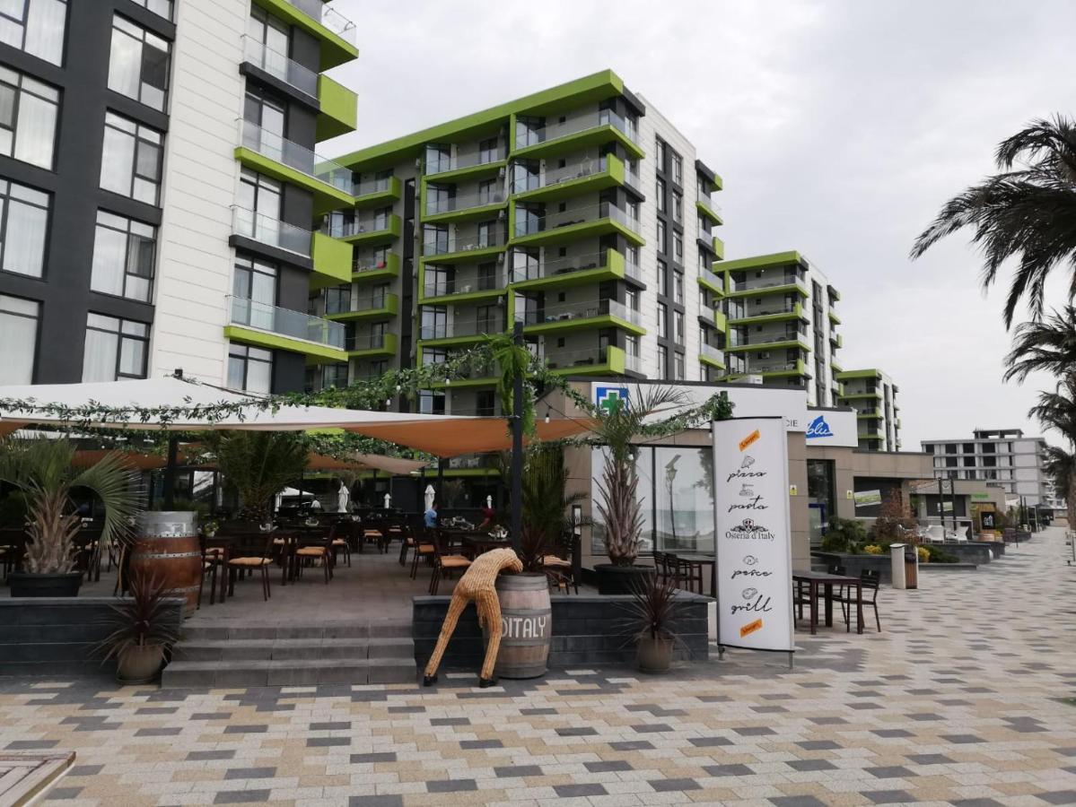 Appartement Luxury Kln By Alezzi Mamaia Nord à Năvodari Extérieur photo